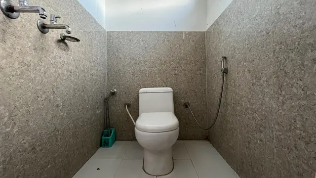 Attached bathroom of Room 3